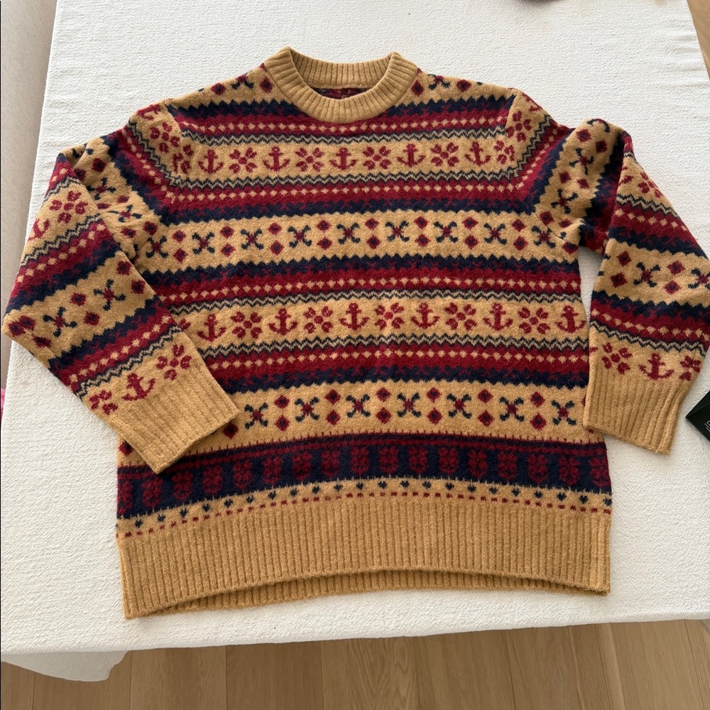 Uniqlo sweater